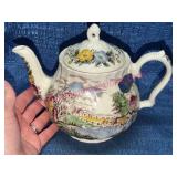 Sadler England Country Life Fine English Teapot