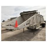 1990 Ranch Bottom Dump Trailer