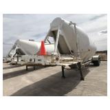 1980 Fruehauf Pneumatic / Dry Bulk Tanker Trailer