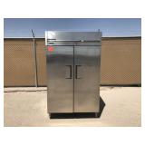 School Restaurant Surplus True Heated Cabinet -B