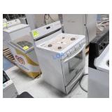 School Surplus: Frigidaire Electric Range