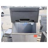 School Surplus- Manitowoc Ice Machine / Bin