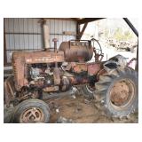Farmall 100 LP Tractor