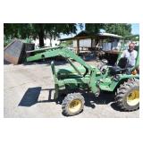John Deere 955 Tractor w/ Loader