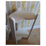 Heart Shape Plant Stand