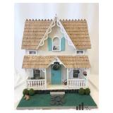 Doll House With Figures