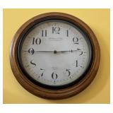 Sterling & Noble Rustic Design Oak Finish Round