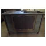 Magnavox Micromatic Console Stereo System