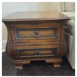 Traditional Wood Lamp Table