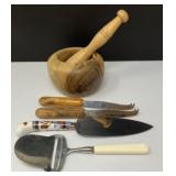 Berard Olive Wood Mortar and Pestle