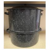 Graniteware Stockpot