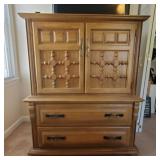 Sumter Cabinet Co Gentleman