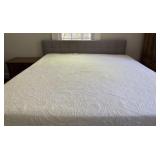 Upholstered Queen Bed