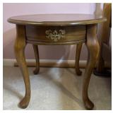 Queen Anne Style Oval Accent Table