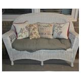 White Wicker Furniture