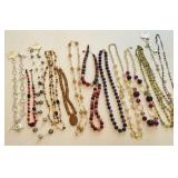 Ladies Multi Color Fashion Necklaces