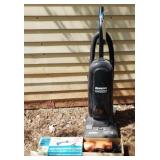 2 Vacuum Cleaners