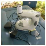 Dressmaker Miniature Sewing Machine