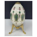 Lenox China Treasures Collection Painted Egg