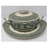 Royal The Old Curiosity Shop Covered Casserole