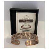 Feraco Celtic Knot Magnetic Bracelet