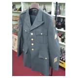 US Army Dress Uniform B