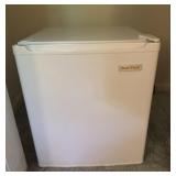 Arctic Fresh Mini Fridge