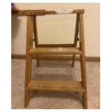 Wood Step Ladder