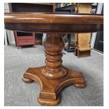 Pedestal Dining Table with Leaves
