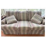 Couch With Accent Pillows
