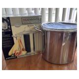 Stockpot