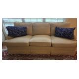 Southwood Traditional Sofa Attached Back Cushions
