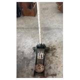 1 1/2 Ton Capacity Jack