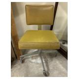 Bassick Steno Chair