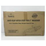 TrkWyze Anti-Slip Hitch Step