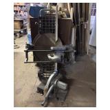 Contractorï¿½s and Miter Saw
