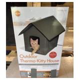 Outdoor Thermo-Kitty House