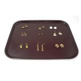 TRAY LOT OF COSTUME JEWELRY EARRINGS
