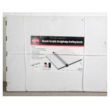 UTRECHT PORTABLE STRAIGHT EDGE DRAFTING BOARD