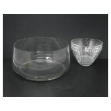4 GLASS BOWLS
