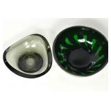 2 GLASS BOWLS