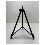 ADJUSTABLE CAMERA TRIPOD