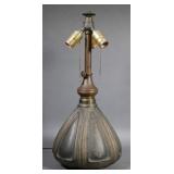 BRADLEY & HUBBARD Arts & Crafts Lamp