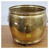 Craftsman by Englland Brass Cachepot w/ Lion -
