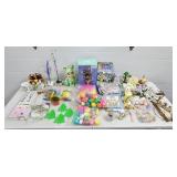Box Lot of Assorted Easter Decorations