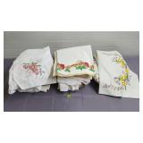 Large Lot of Vintage Table Clothes & Linens
