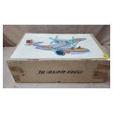 Paya Hidroavion Plus Ultra Tin Lithograph Seaplane