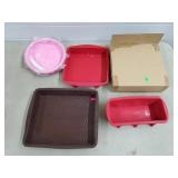 Lot of Rubber Kitchenware
