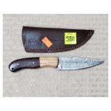 Damascus Steel Knife w/ Leather Sheath