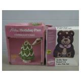 Wilton Teddy Bear Stand Up Cake Pan w/ Box &